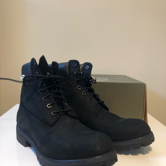Timberlands - Picture 2 of 4